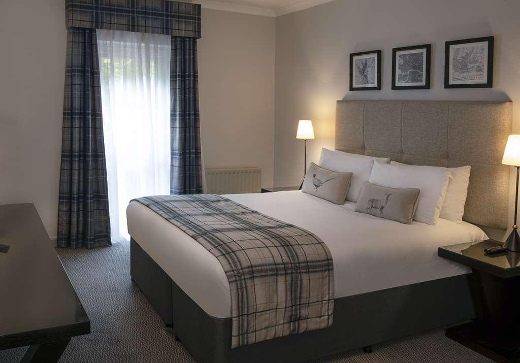 De Vere Latimer Estate Chesham Room photo